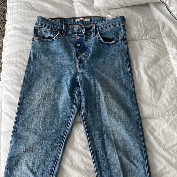 Levi’s Wedgie jeans - Picture 4 of 4
